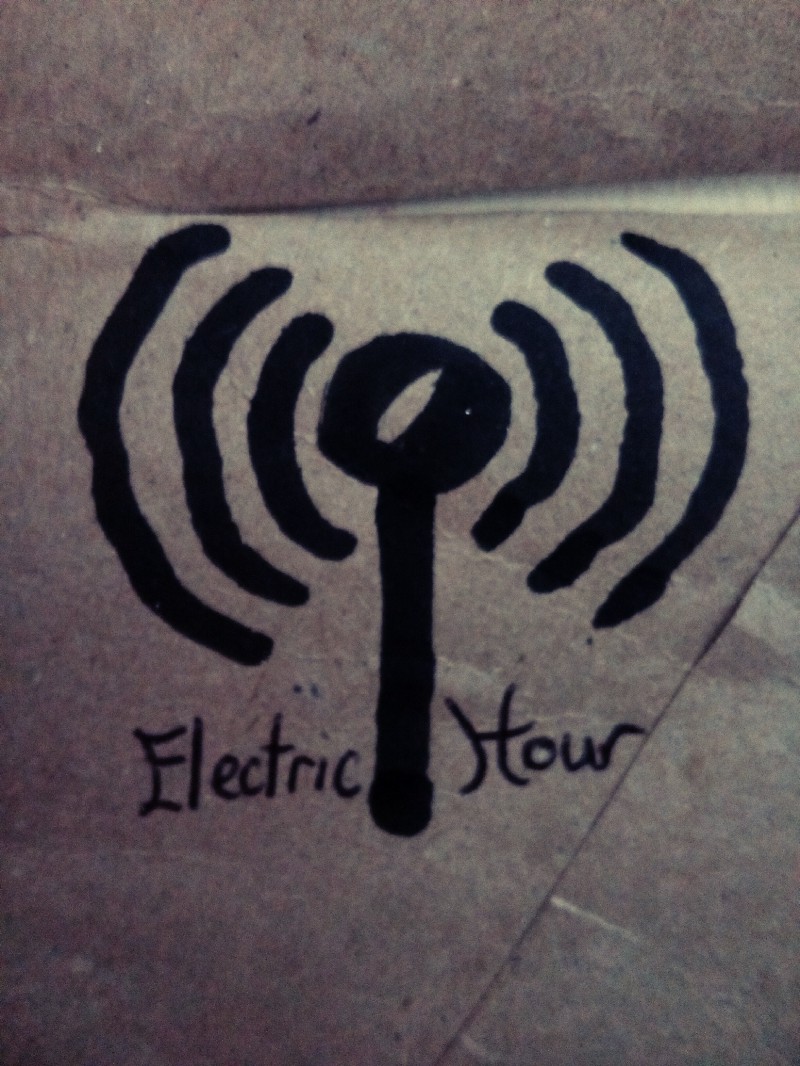 1 i9DHmzOdz1NzlzWCmEbERw